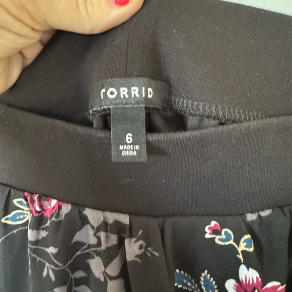Torrid size 6x maxi skirt - Picture 2 of 4